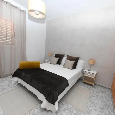 Paz Del Valle - Canaryhousing La Laguna
