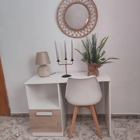 Paz Del Valle - Canaryhousing La Laguna